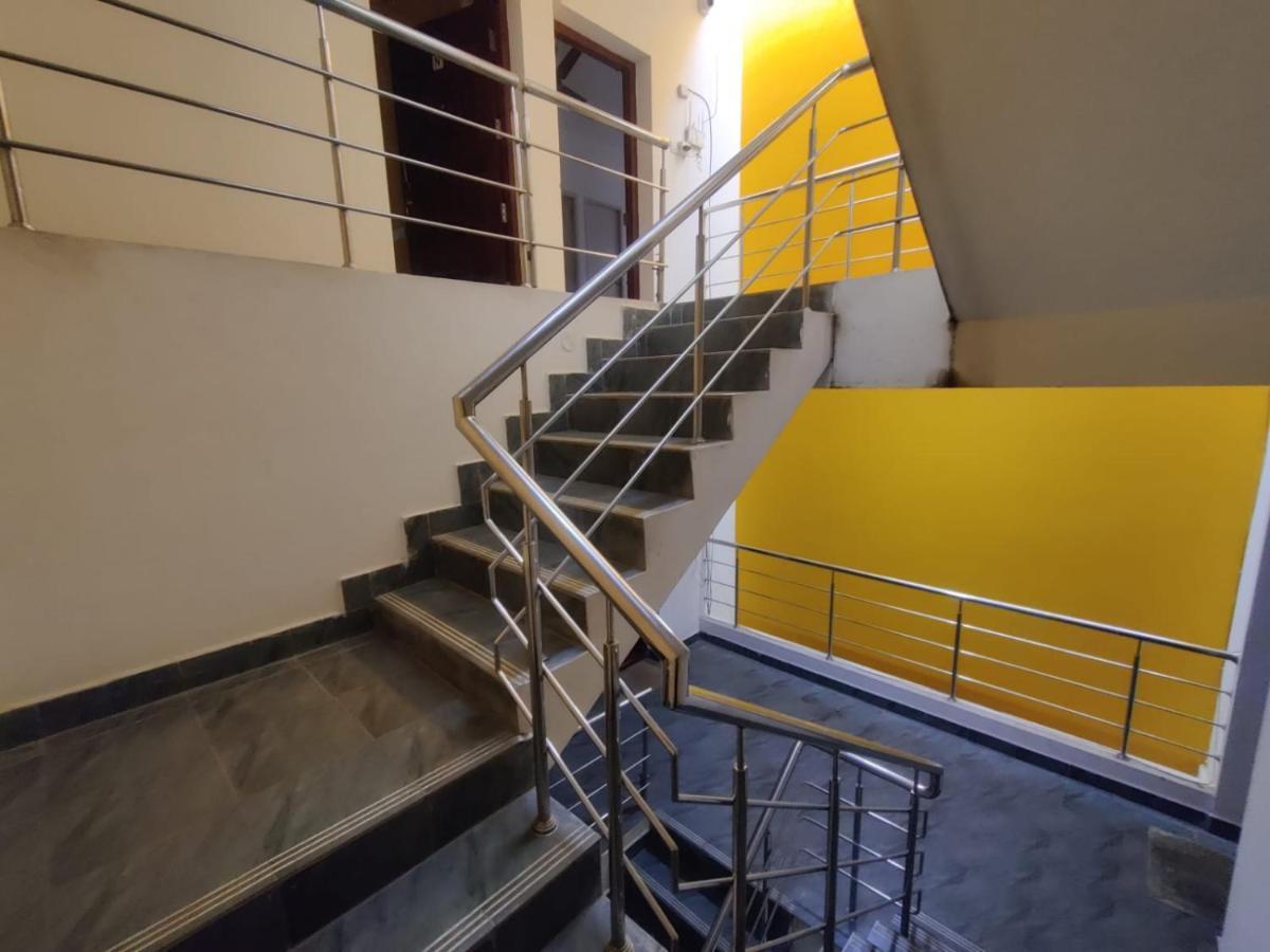 Allamanda Abode Aparthotel เชนไน ภายนอก รูปภาพ