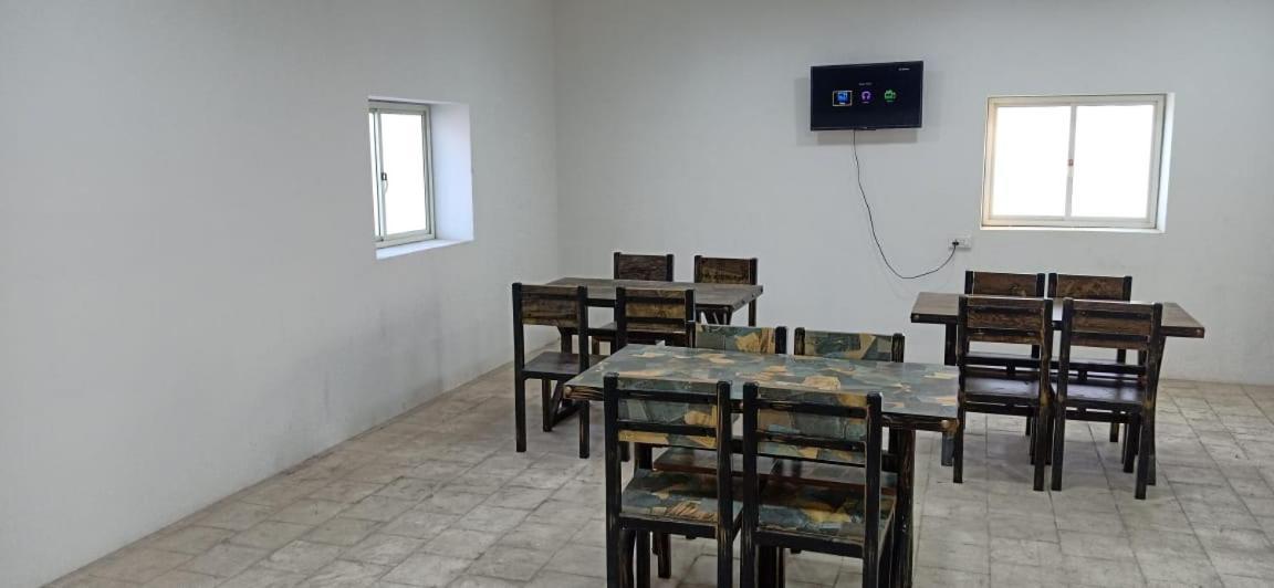 Allamanda Abode Aparthotel เชนไน ภายนอก รูปภาพ